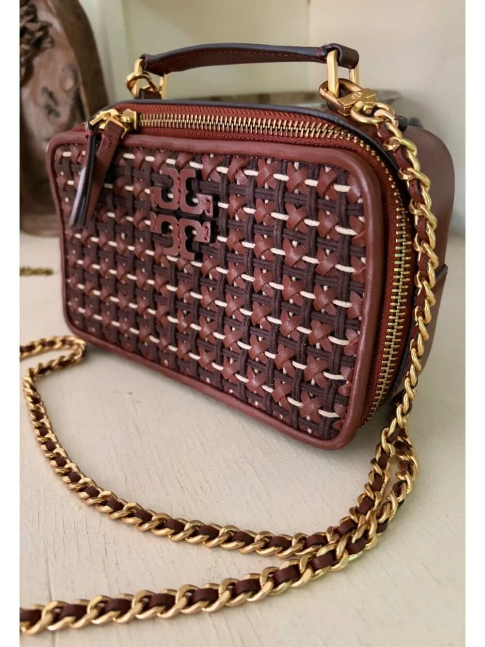 TORY BURCH Britten Woven Small Top Handle Case Bag Brown Gold Crossbody